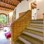 Luxurious In Σπίτι διακοπών Πιστόια